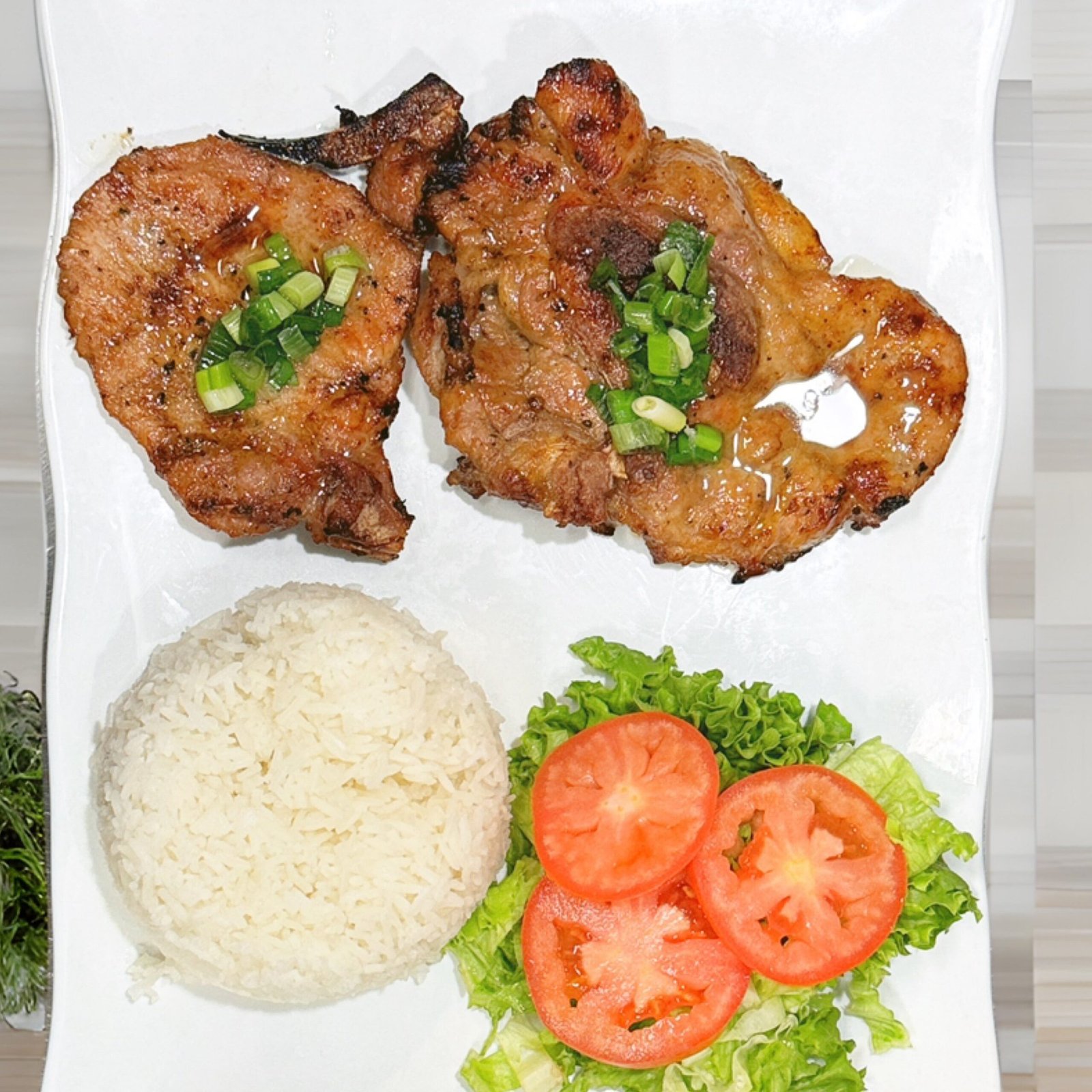 GRILLED PORK CHOPS
